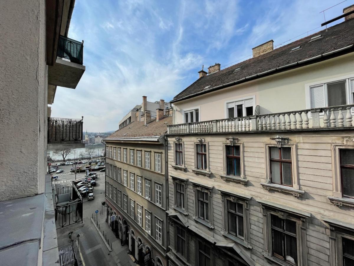 R7 Design Apartment - Hostaid Budapest Eksteriør bilde